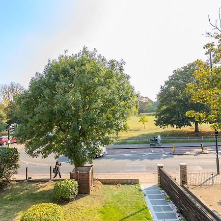 Bright 3Br Duplex Flat With A Terrace In Clapham Apartment London Exterior photo